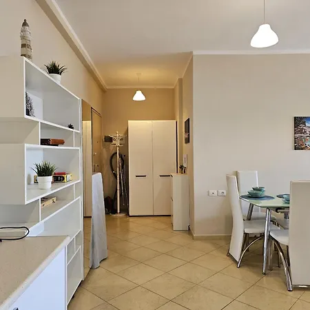 Anada Apartment *